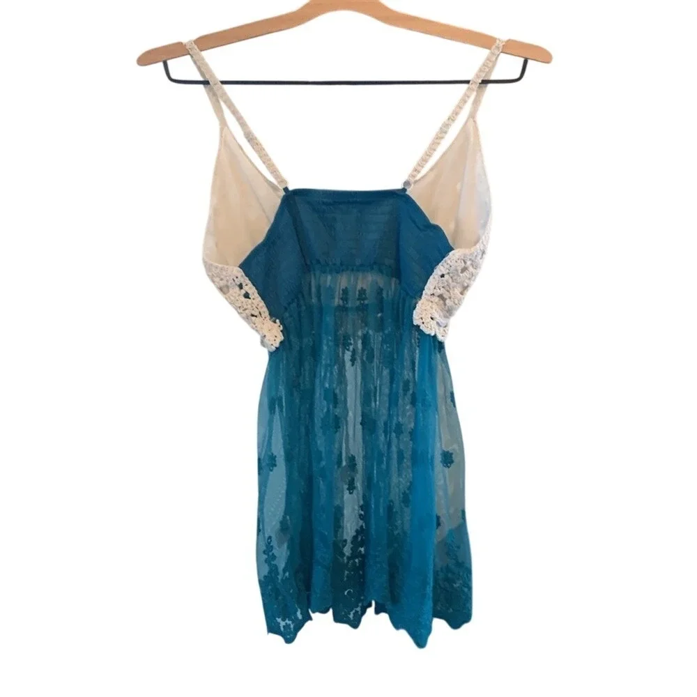 Crochet‎ Lace Tank Top Tagged Large Fits Small Teal Cream Boho Fairycore